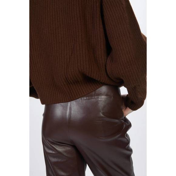 NEW ZEYNEP ARCAY pleated leather pants in plum - Picture 5 of 6